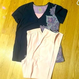 Women’s scrubs size medium